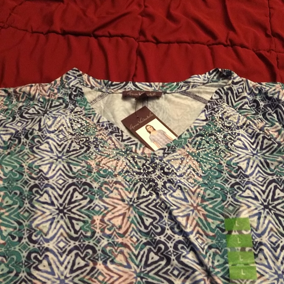 Gloria Vanderbilt - Picture 2 of 4